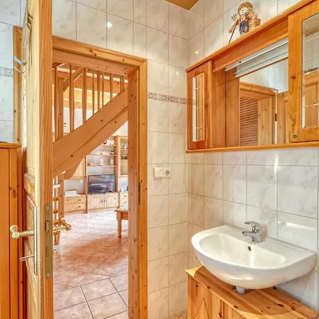 Lovely In Stolpe-usedom With Wifi Appartement