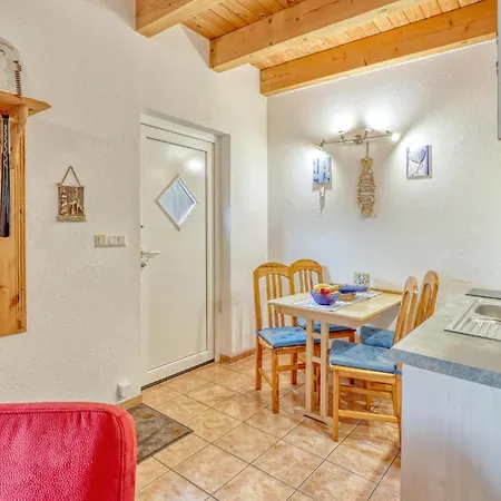 Stunning In Stolpeusedom Apartment